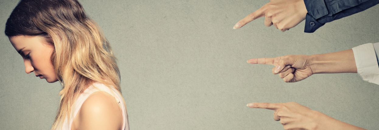 Зависимость от общественного мнения